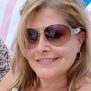 Meet your Posher, Jodi